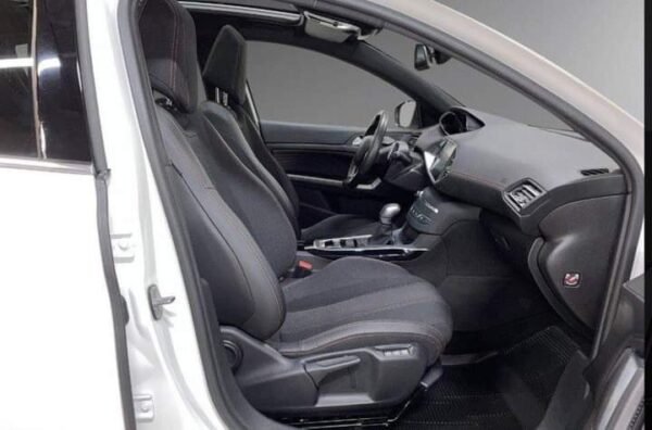 Peugeot 308 – Image 19