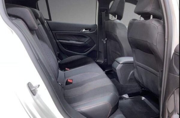 Peugeot 308 – Image 38