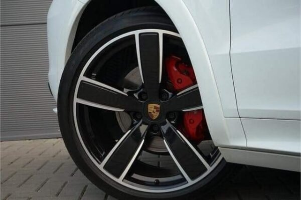 Porsche Cayenne Coupé – Image 9