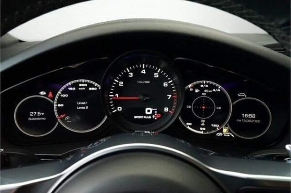 Porsche Cayenne Coupé – Image 13