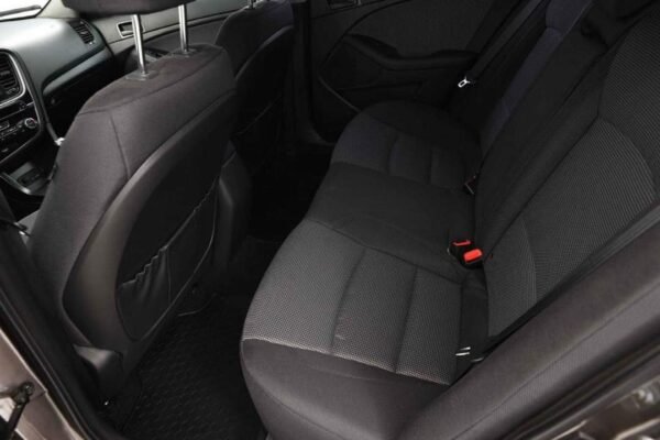 Kia Optima – Image 12