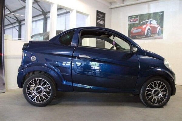 Microcar F8c – Image 3