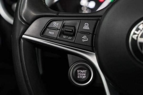 Alfa Romeo Stelvio – Image 24