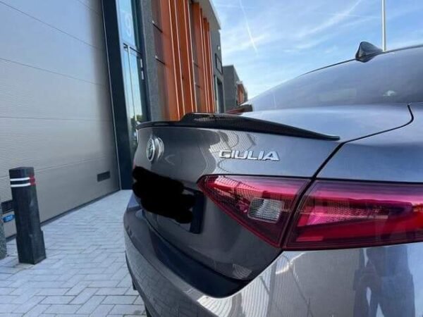 Alfa Romeo Giulia Quadrifoglio – Image 3