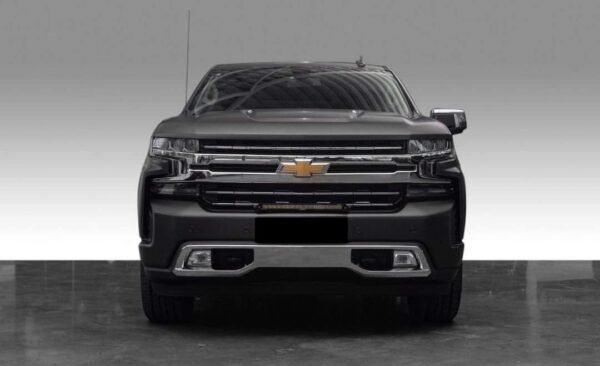 Chevrolet Silverado – Image 5