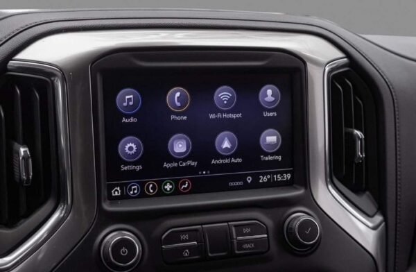 Chevrolet Silverado – Image 10
