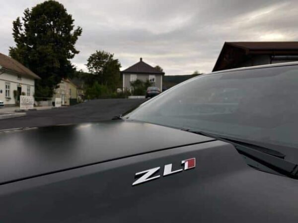 Chevrolet Camaro – Image 48