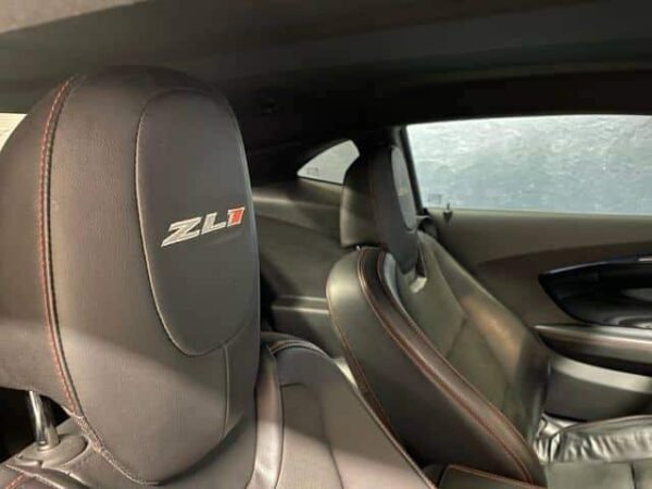 Chevrolet Camaro – Image 11