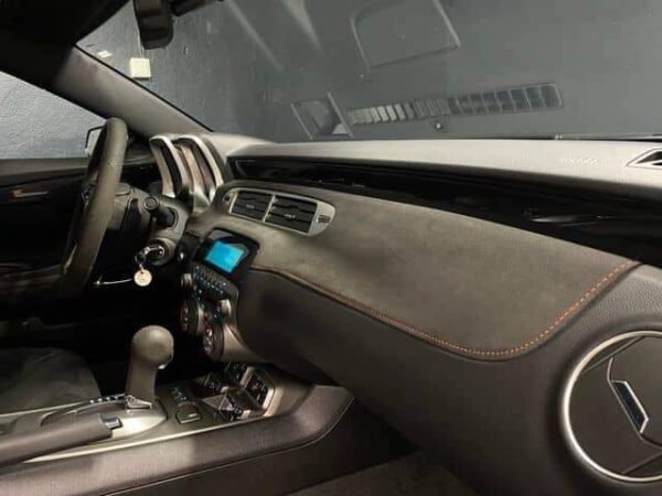 Chevrolet Camaro – Image 22