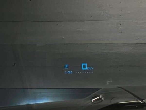 Chevrolet Camaro – Image 25