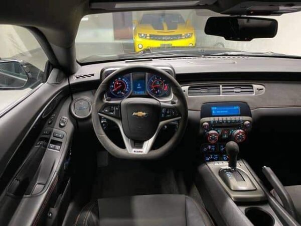Chevrolet Camaro – Image 28