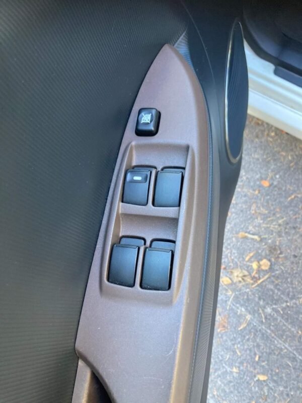 Citroen C-Zero – Image 11