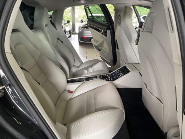 Porsche Panamera – Image 18