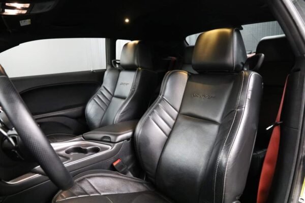 Dodge Challenger – Image 17