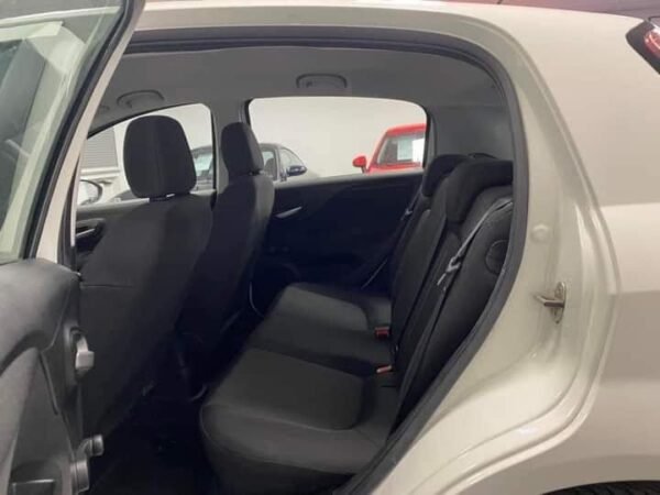 FIAT PUNTO – Image 14