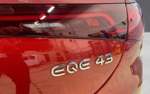 Mercedes-Benz EQE 43 – Image 3