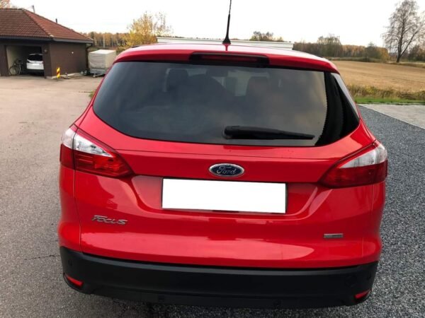 Ford Focus – Image 7