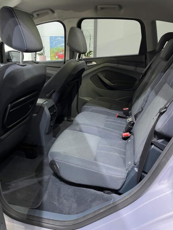 Ford C-MAX – Image 10