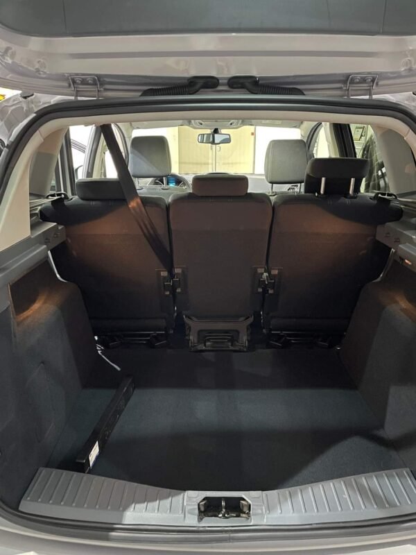 Ford C-MAX – Image 8