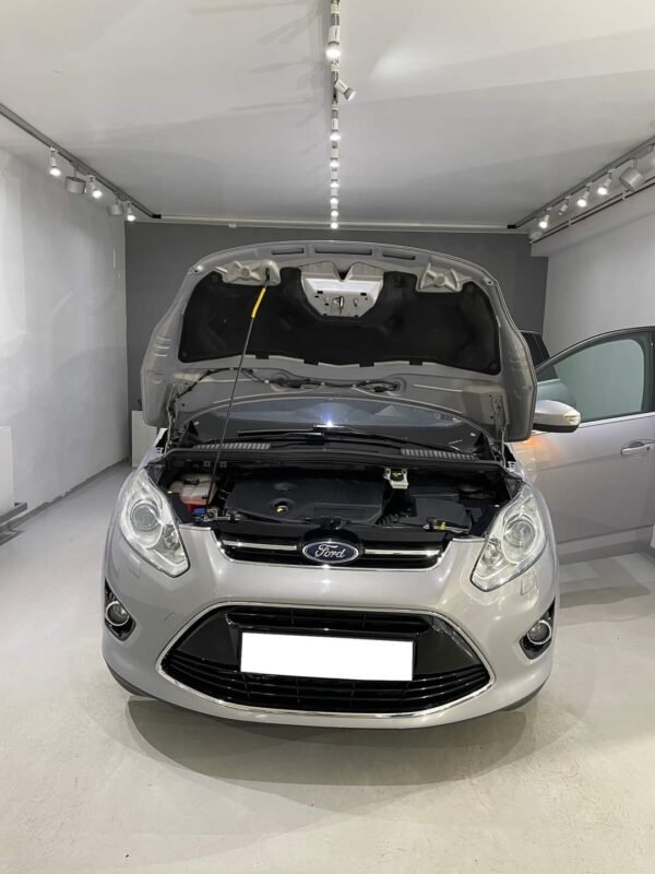 Ford C-MAX – Image 11