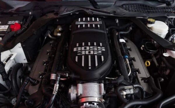 Ford Mustang – Image 20