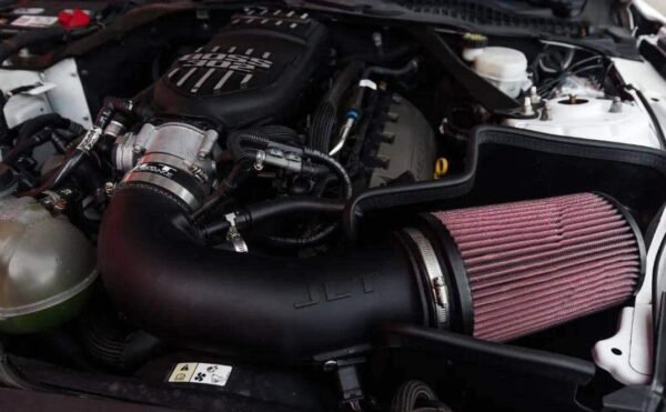 Ford Mustang – Image 19