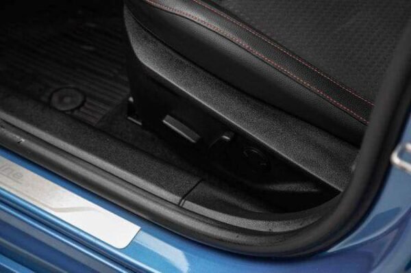 Ford Focus – Image 13