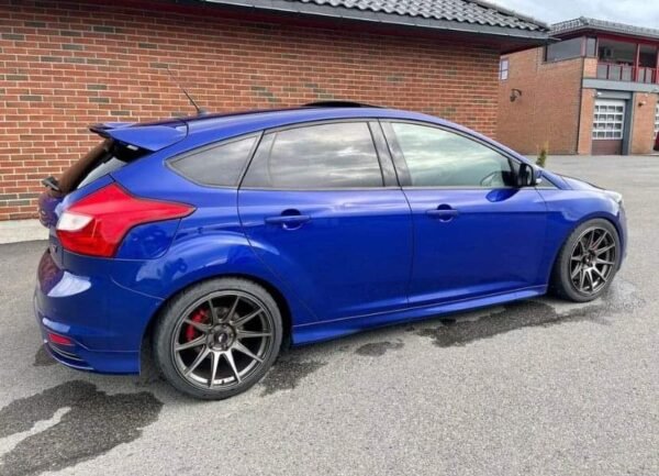 Ford Focus – Image 18
