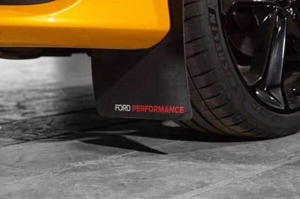 Ford Focus – Image 18