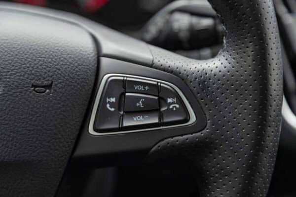 Ford Focus – Image 24