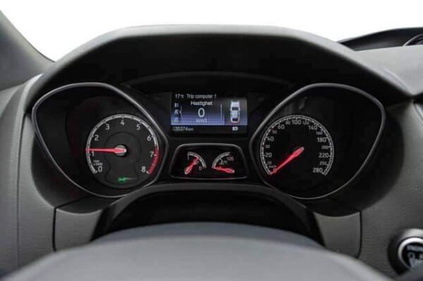 Ford Focus – Image 29