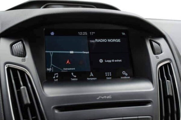 Ford Focus – Image 30