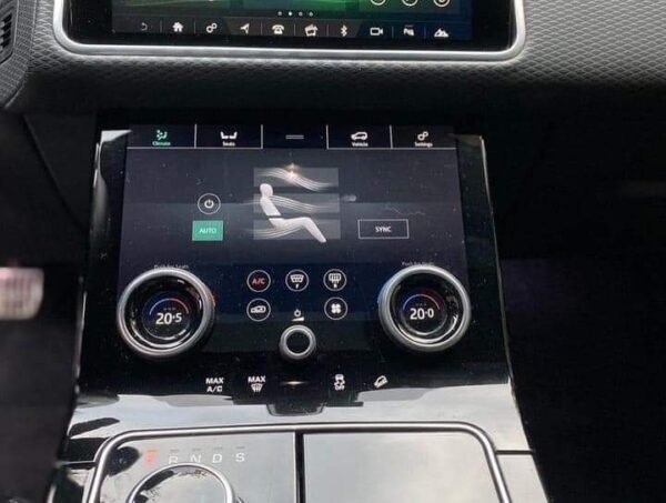Range Rover Vela – Image 10