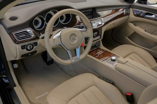 Mercedes Benz CLA – Image 11