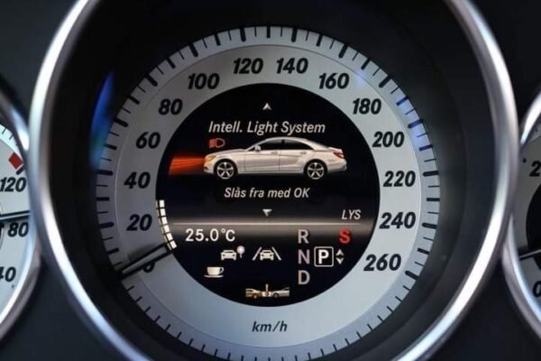 Mercedes Benz CLA – Image 23