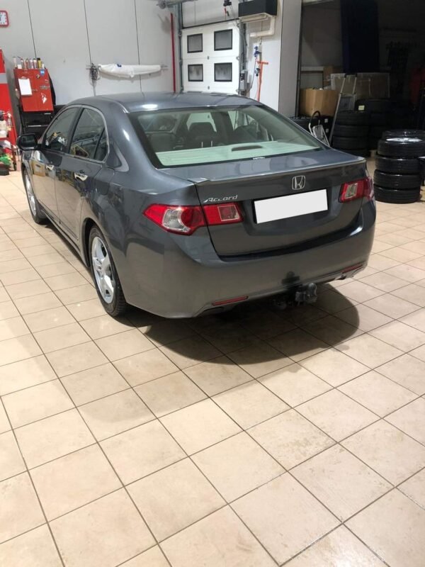 Honda Accord – Image 9