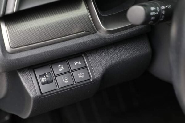 Honda Civic – Image 12