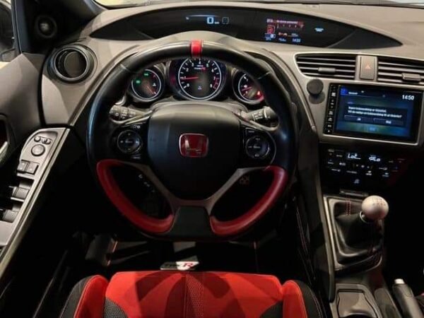 Honda Civic – Image 15