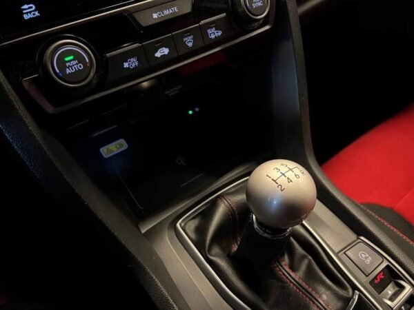 Honda Civic – Image 23