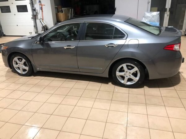 Honda Civic 2.0 – Image 10