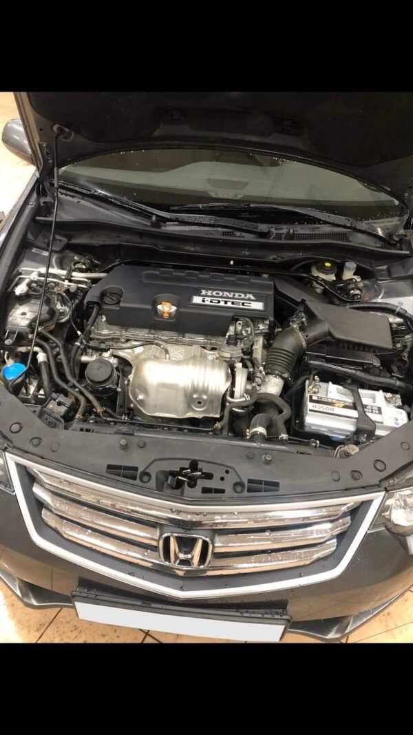 Honda Civic 2.0 – Image 7