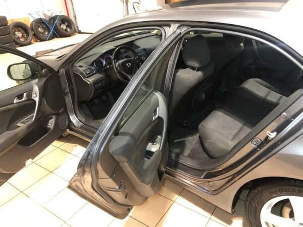 Honda Civic 2.0 – Image 14