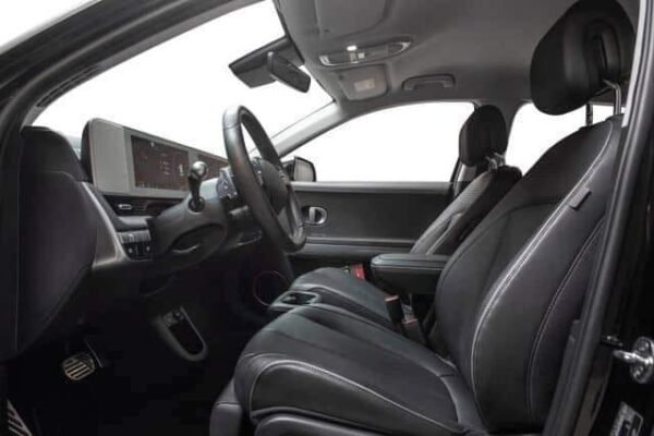 Hyundai Ioniq – Image 12