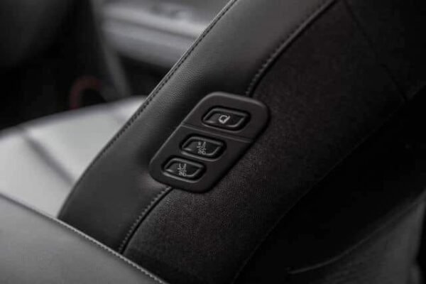 Hyundai Ioniq – Image 17