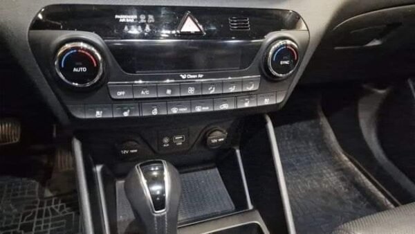 Hyundai Tucson – Image 12