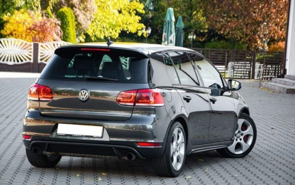 Volkswagen Golf – Image 9