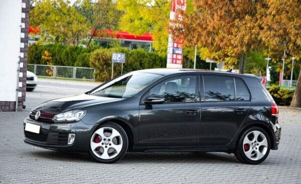 Volkswagen Golf – Image 13