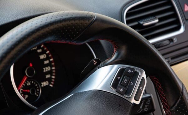 Volkswagen Golf – Image 31