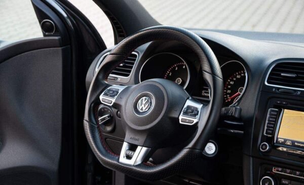 Volkswagen Golf – Image 30