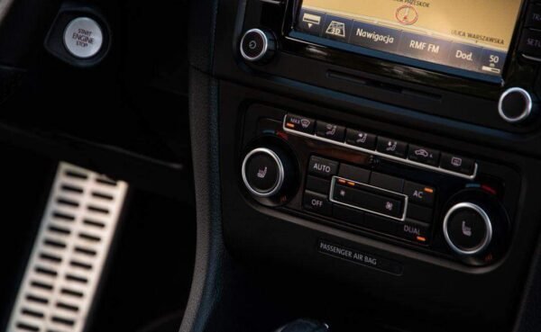 Volkswagen Golf – Image 35